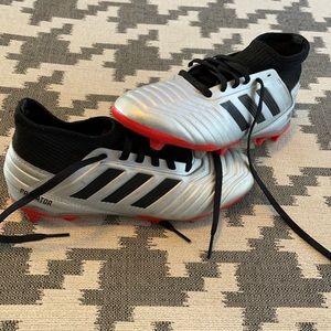 Adidas Predator Soccer Cleats Size 4.5